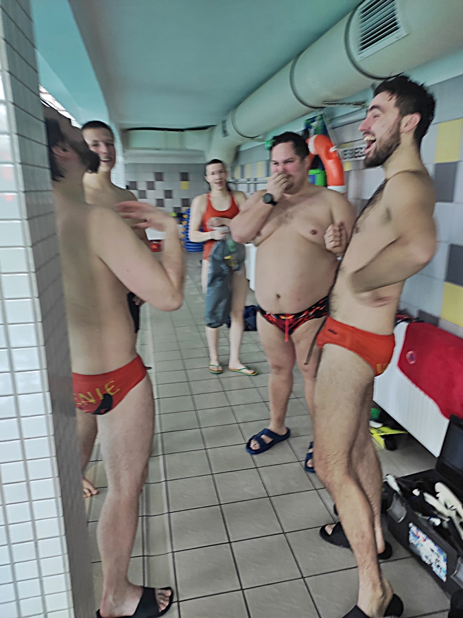 Hokej pod wodą Walenie Siemianowice Śląskie Trening 23 III 2024